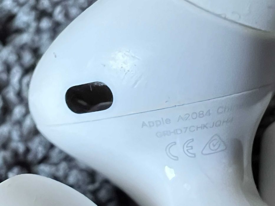 Vând căști Apple AirPods Pro 1