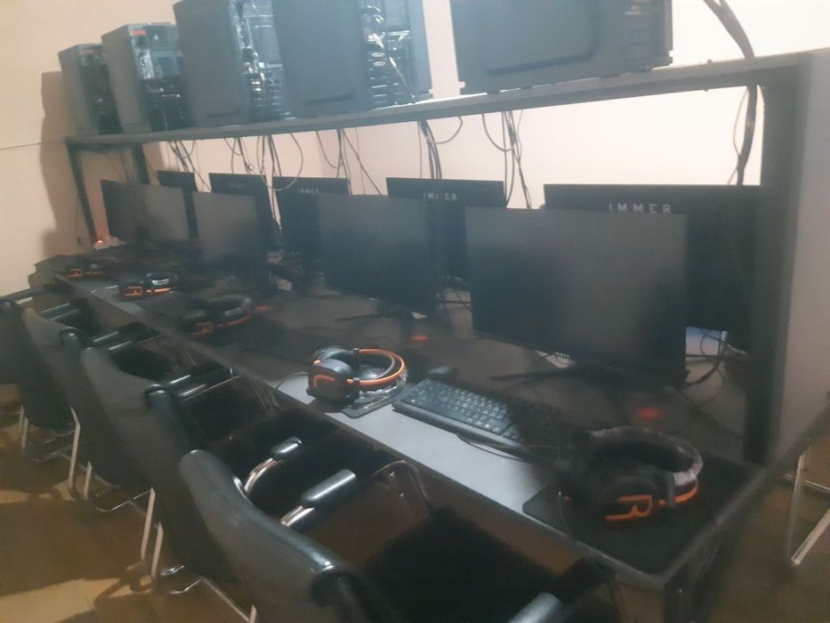 Komputer club sotiladi