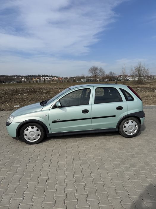 Opel corsa 1.2 cutie automată