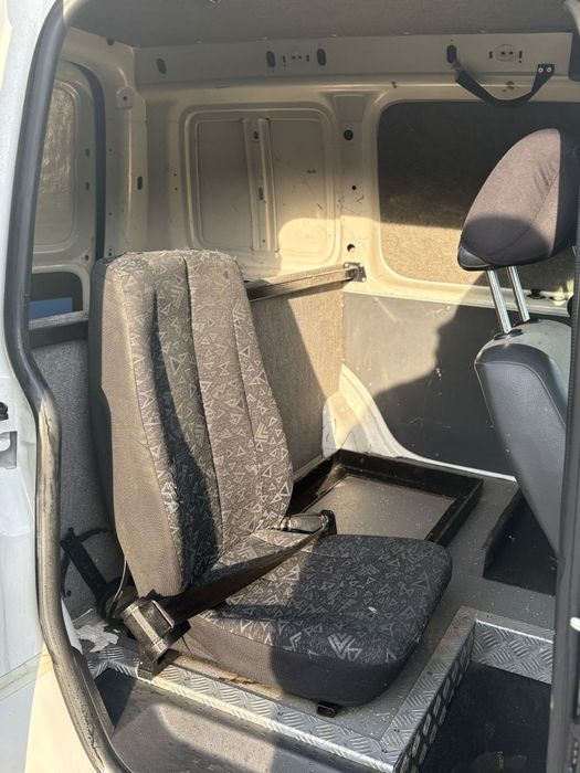 Volkswagen Caddy 1.6 TDi 105 cp - 2013 Euro 5