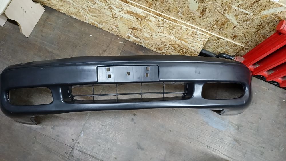 Бампер Mazda 626кронус