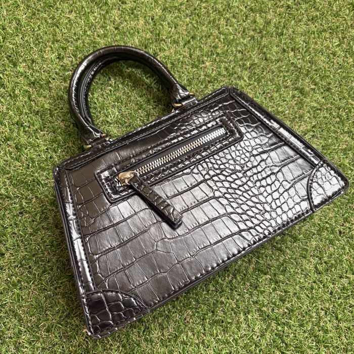 Дамски мини чанти H&M & Sinsey (6€-10€)