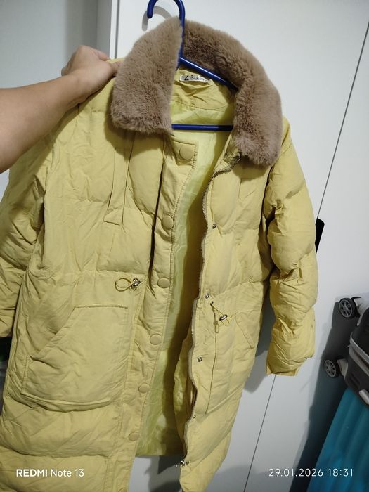 Отдам даром-женскую одежду