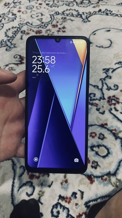 Poco C65 смартфон