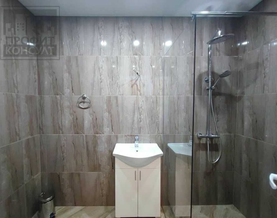 Продава се Двустаен апартамент в Велико Търново, Център - 64 кв.м за 1235 €/кв.м - Снимка #7