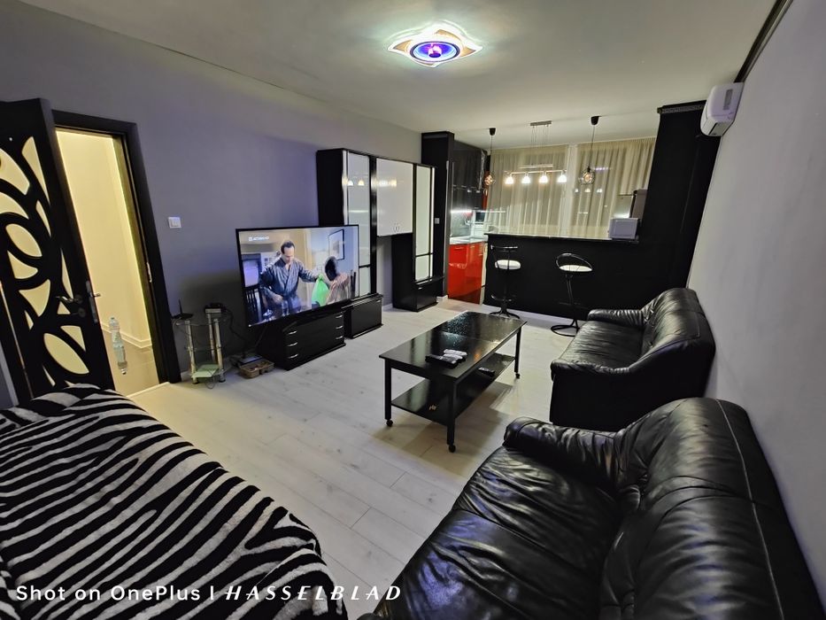 Тристаен апартамент под наем изцяло и основно ремонтиран всичко ново