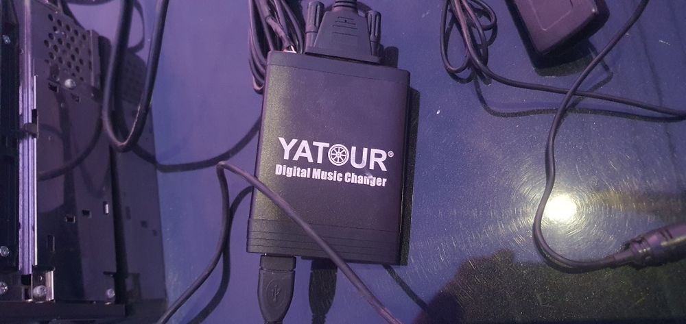 Volvo  CD + виртоален  ченджер