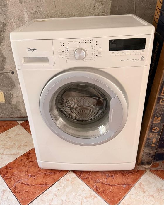 Masina de spalat slim Whirlpool AWSX63213