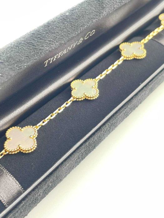 Браслетan Cleef V с перламутром