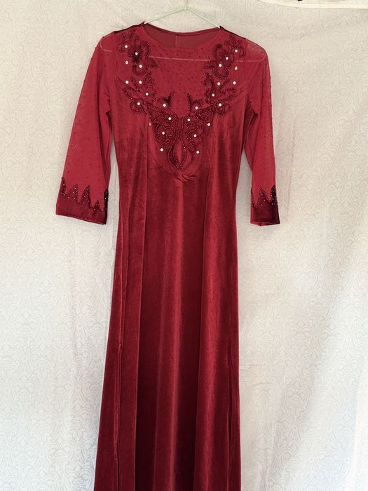 Vechirniy ko’ylaklar