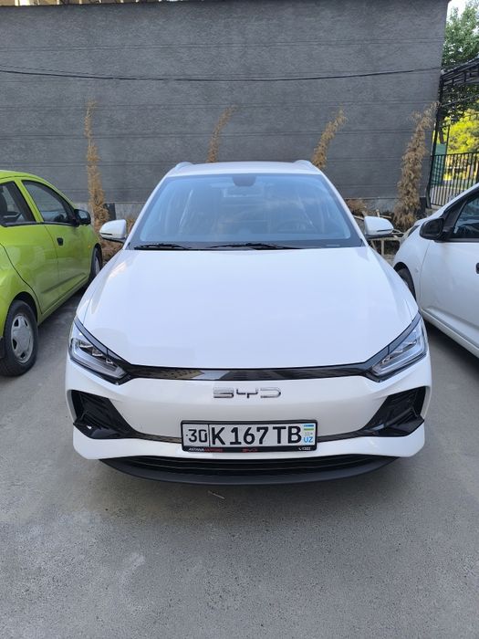 BYD E2 2025