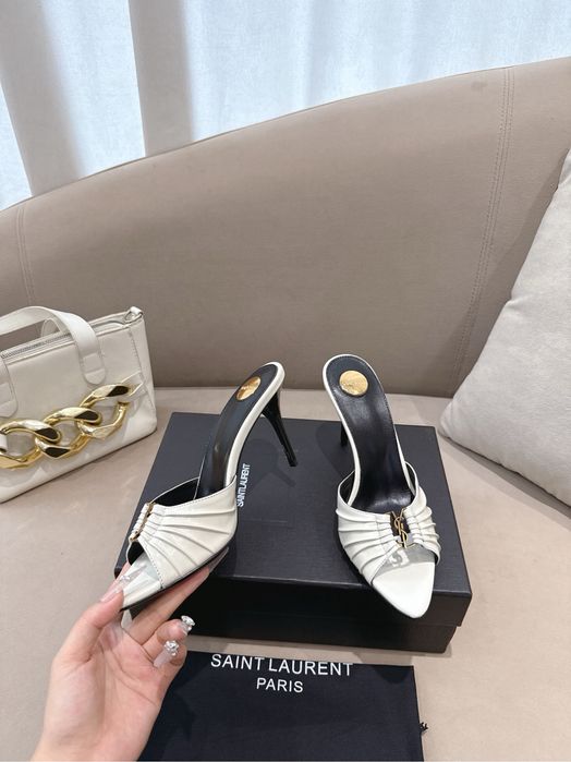 Saboți de damă sunt Saint Laurent Babylone din piele albă