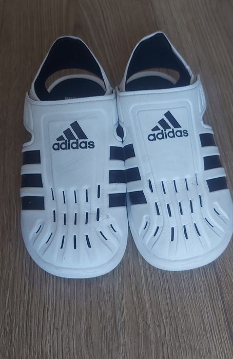 Сандалети Adidas