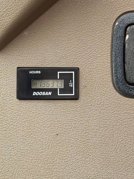 Ekskavator doosan 180 w