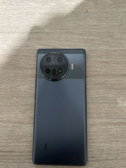 Телефон на запчясти