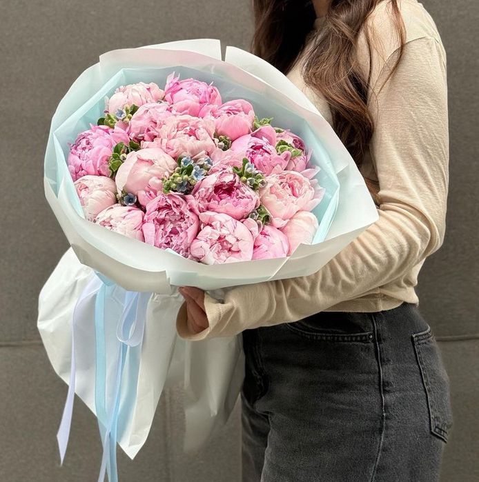 Пионы, Гортензии, Розы акция