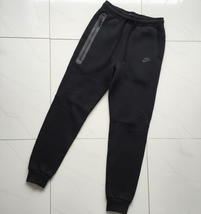 Trening NIKE Tech Negru / Set Complet