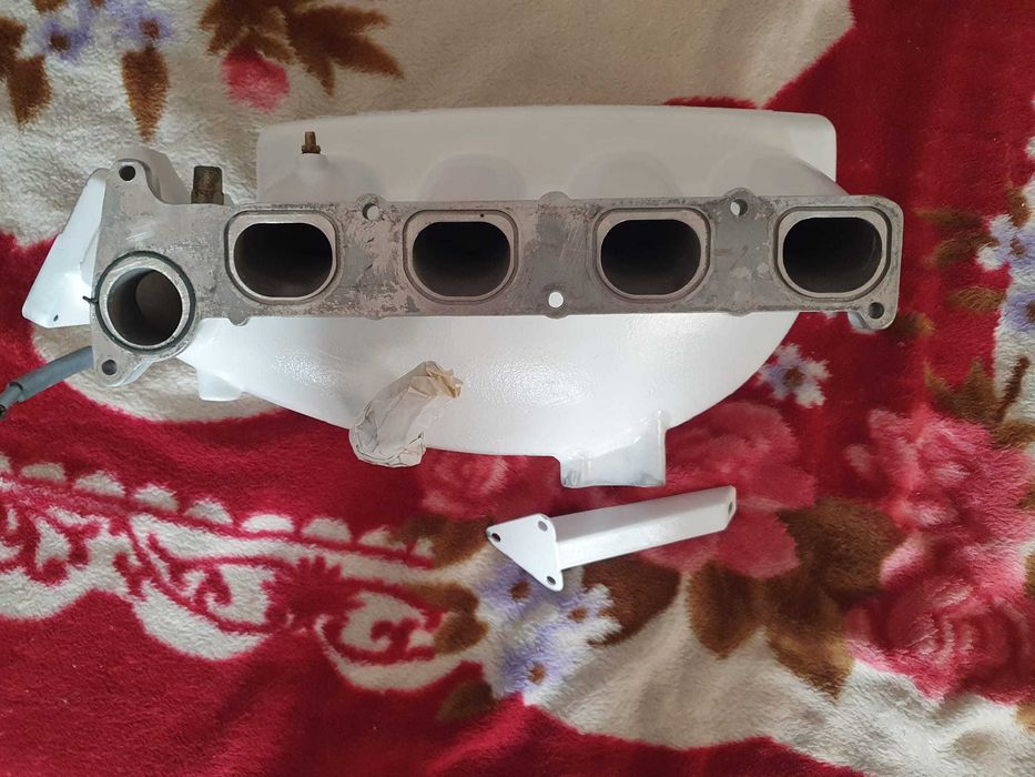 Galerie de admisie plenum Duratec 1.8/2.0/2.3 Fiesta ST150/Focus/Mazda