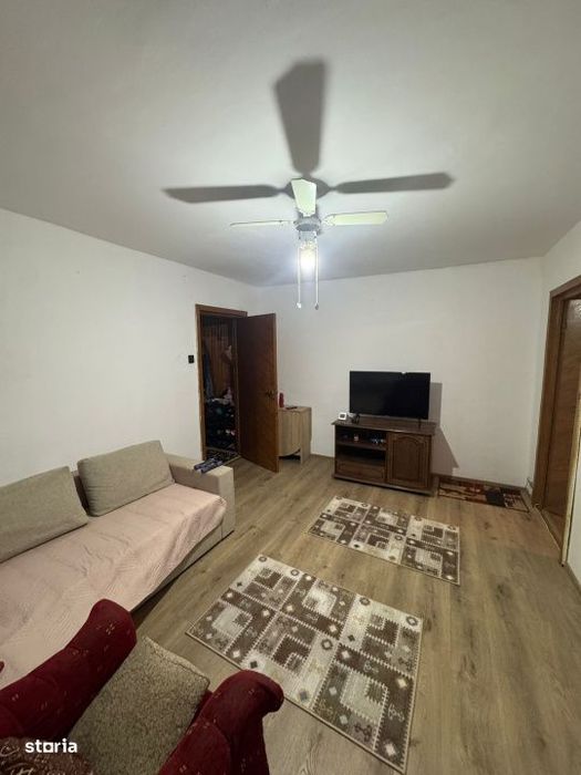 Apartament 3 camere, 56 mp, zona Centrala