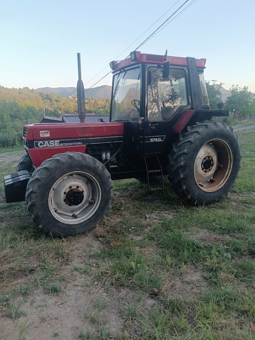 Vând tractor Case Ih Internațional  1056 Xl 4x4 dtc