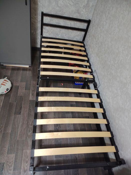 Продам односпальные кровати