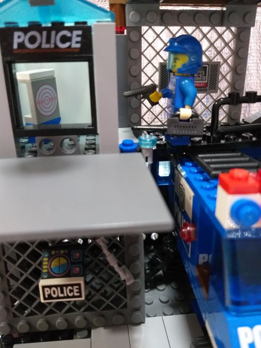 Полицейский участок,  lego