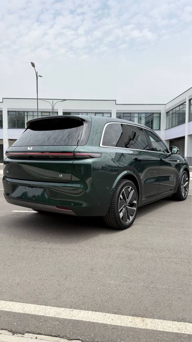Lixiang L8 ULTRA  рестайлинг 2026 кузов 2025
