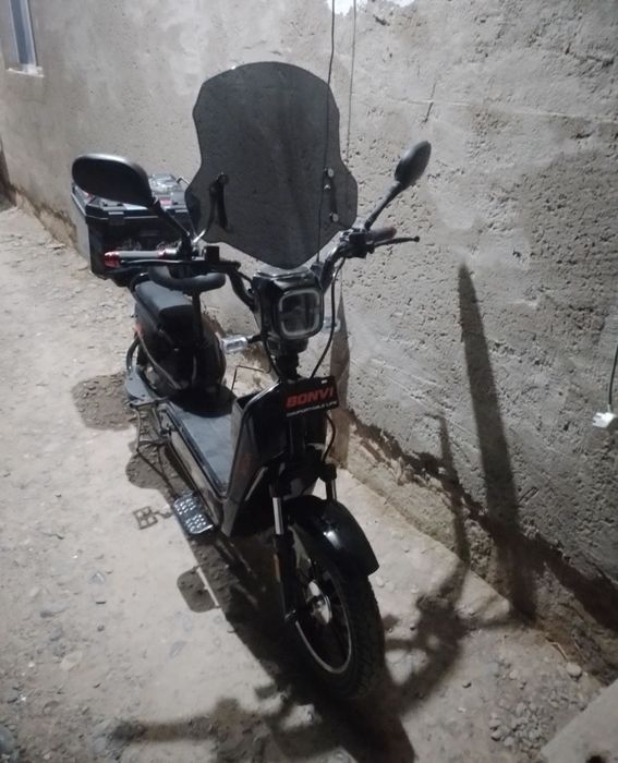 Skuter sotiladi manzil