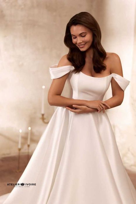 Булчинска/сватбена/бяла рокля Syntia ESMEE BRIDAL 2026