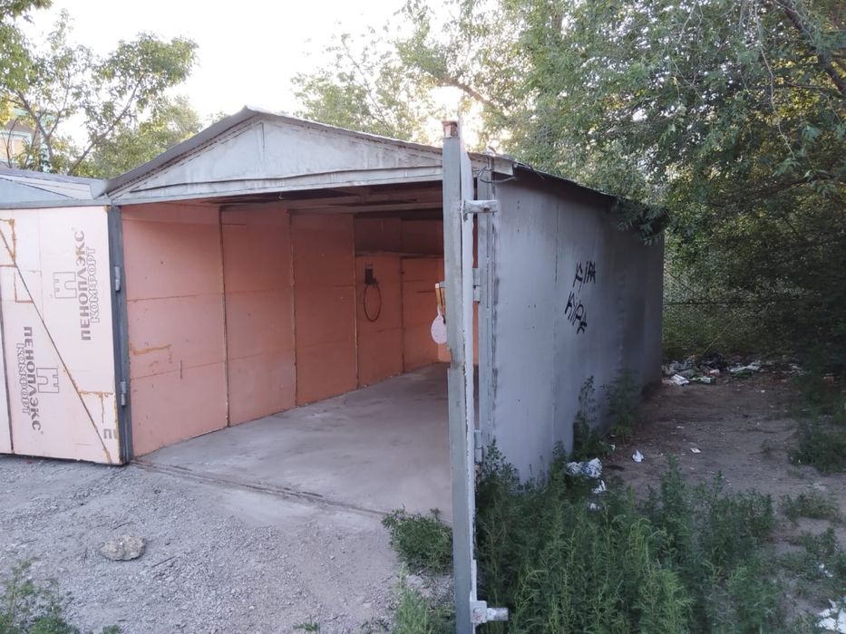 Продам металлический гараж