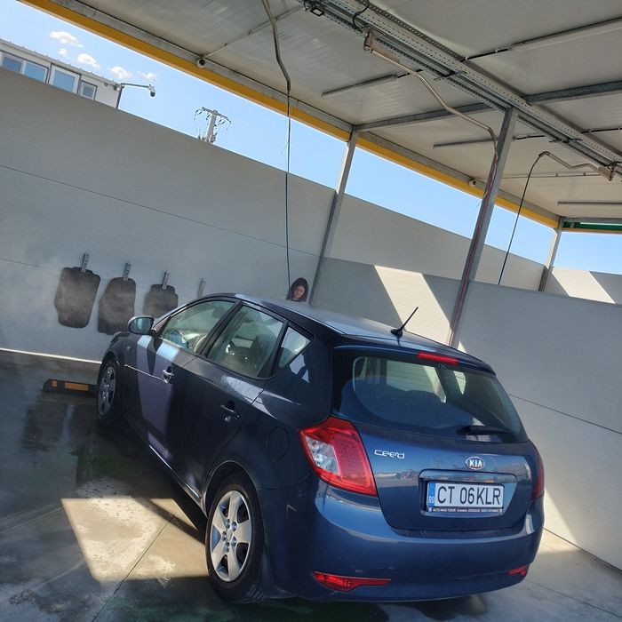 Vând KIA ceed an 2010
