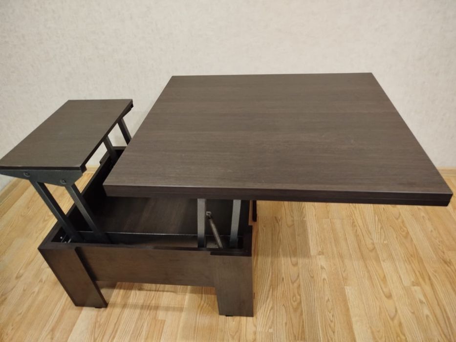 Продам стол 1.8 м