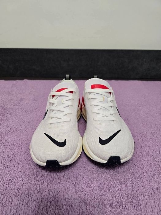 Nike invincible nr  38 preț 350 lei