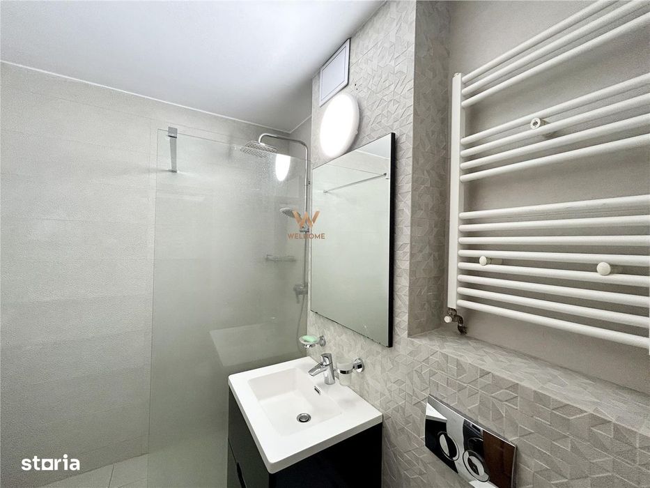 Apartament cu 3 camere decomandate, 2 bai, Zona centrala