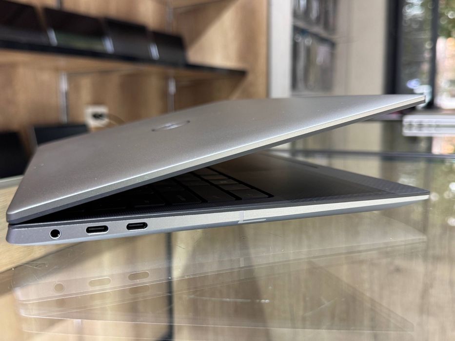 Ultrabook DELL Precision 5480