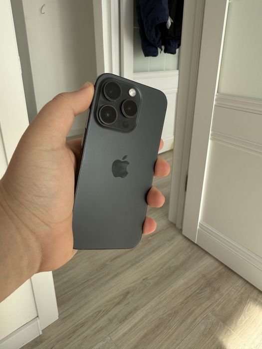 Айфон 15 про 128ГБ 90%
