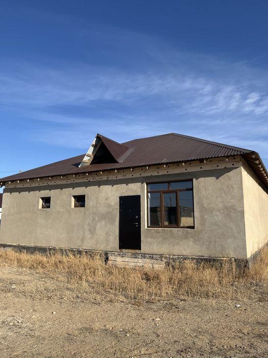 Продам дом в черновой отделке