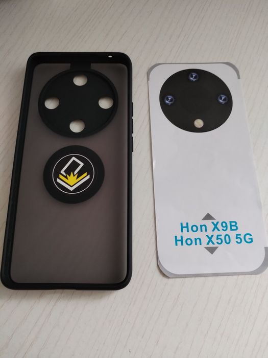 Чехол на смартфон