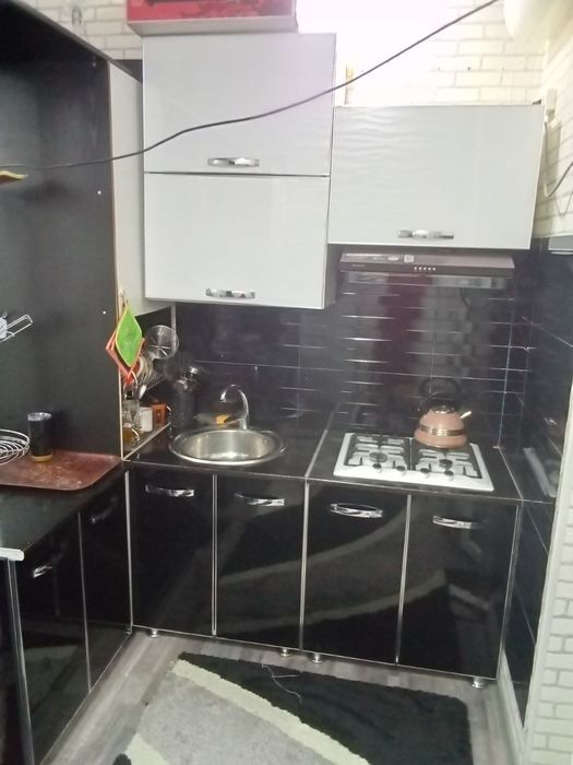 Срочно 9 микр. Янги хаёт домидан 2 хонали 3-этажда