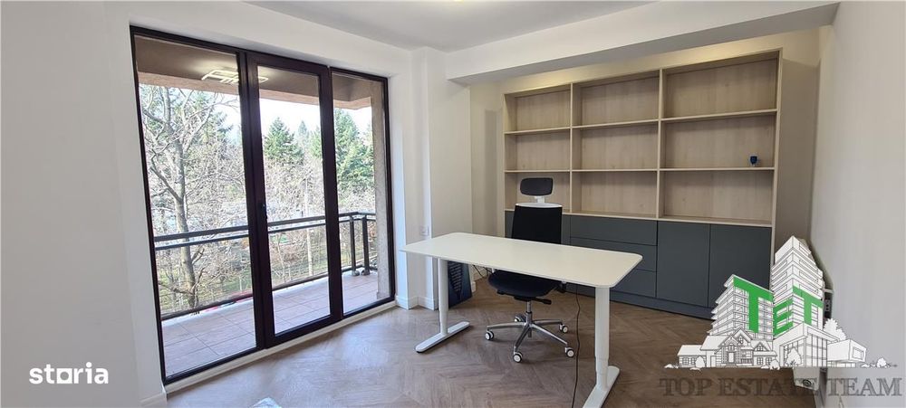 Apartament cu 4 camere de vanzare in zona Arcul de Triumf
