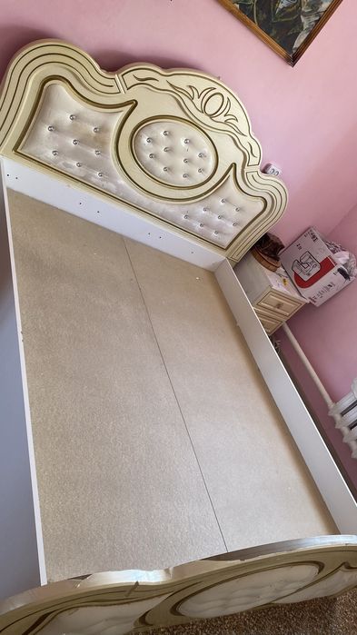 Продам кровать