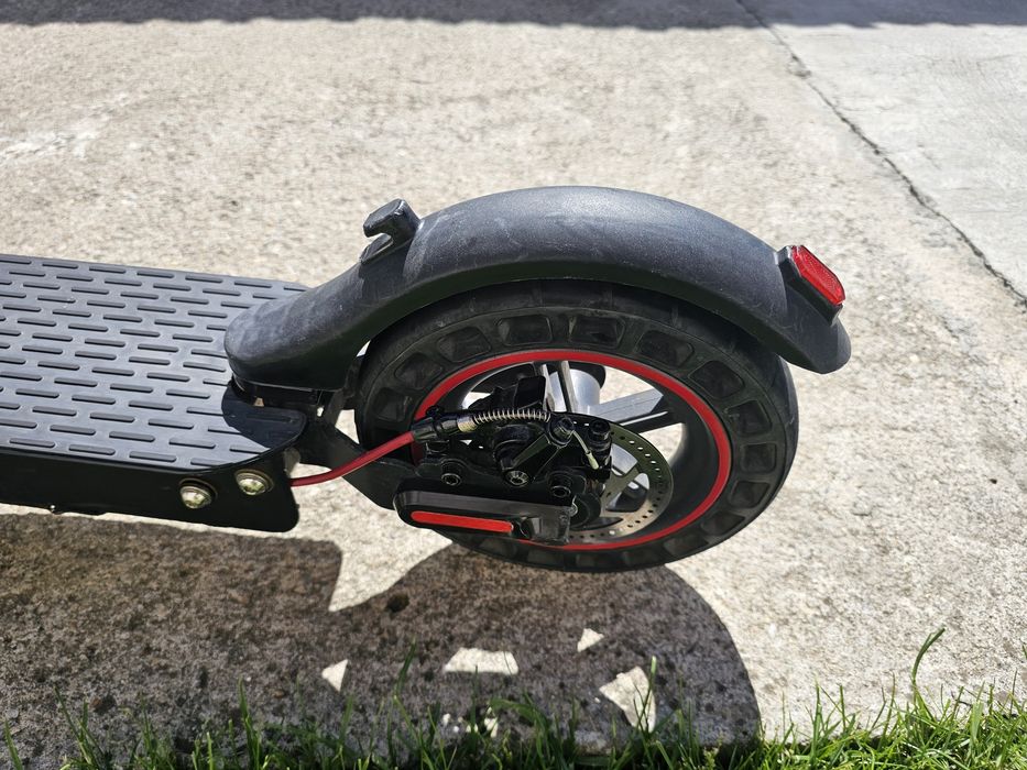 Trotinetă iScooter electrică motor 500W