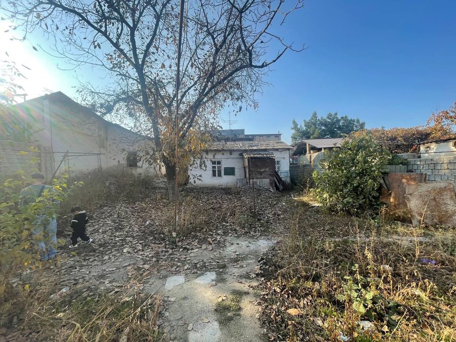 Охунбабаева. 4.7 соток 85.000