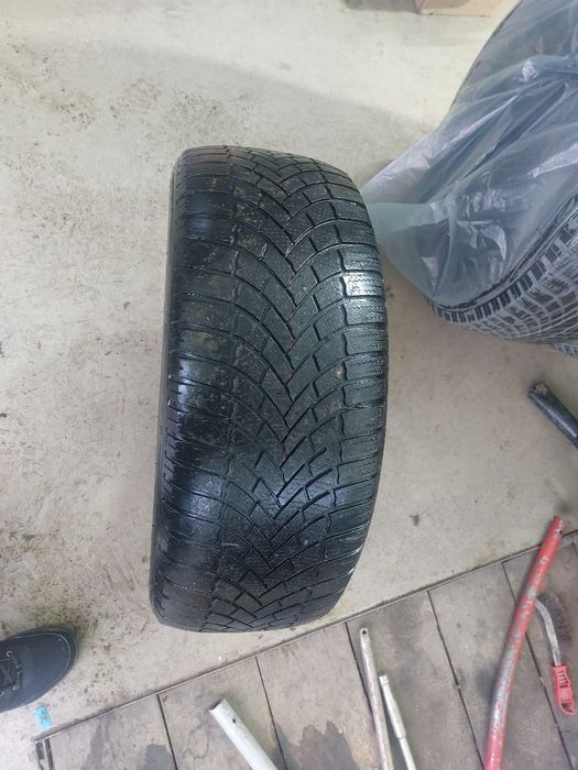 Anvelope Michelin / Bridgestone