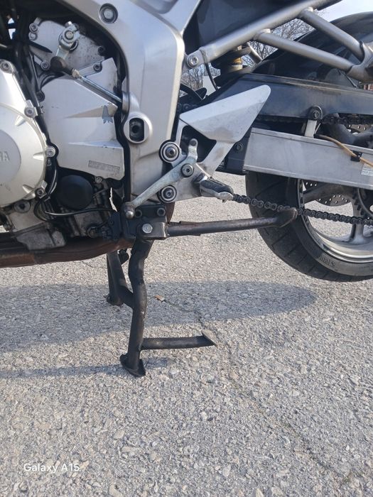 Продавам мотоциклет Yamaha fz6=s