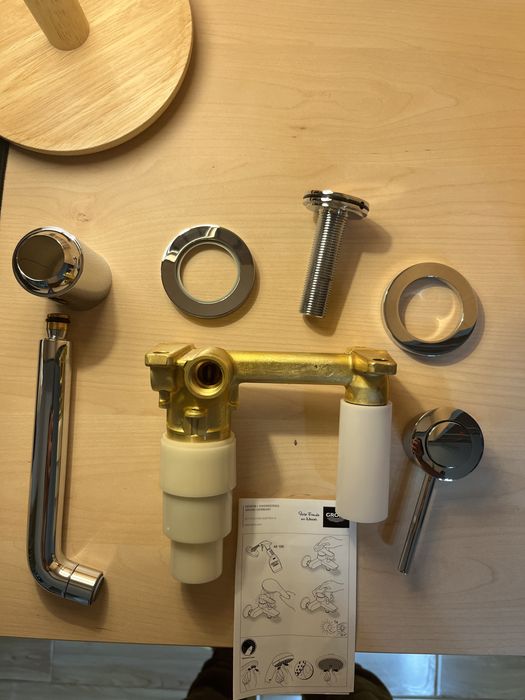 Продам встроенный смеситель Grohe