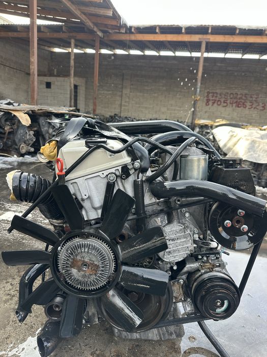 Мерседес Двигатель 605 2.5 дизель турбр