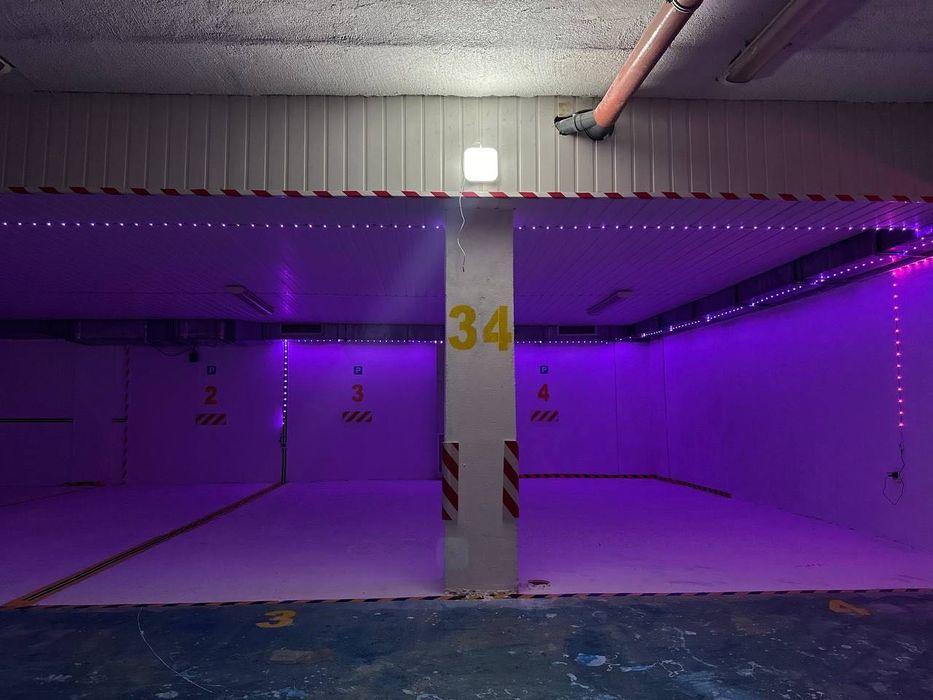 Отдавам под наем 2 подземни паркоместа, гр.Варна ул. Хан Аспарух, №8