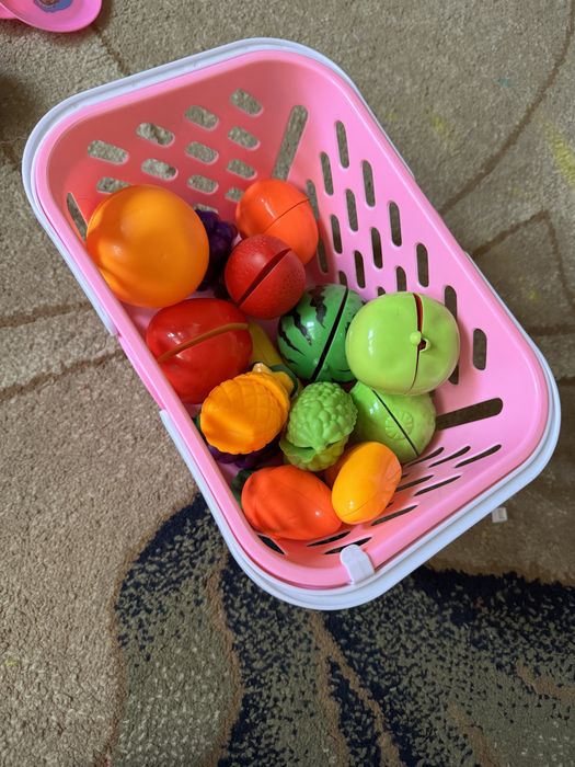 Детская кухня, посуда, овощи/фрукты