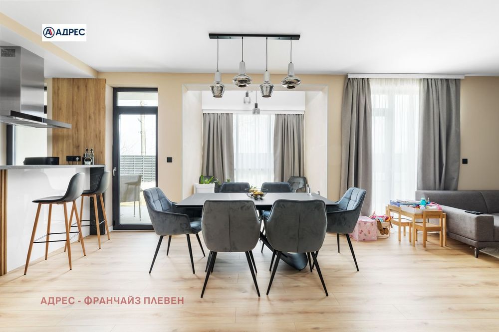 Продава се Къща в Плевен, м-т Плочата - 272 кв.м за 2942 €/кв.м - Снимка #4